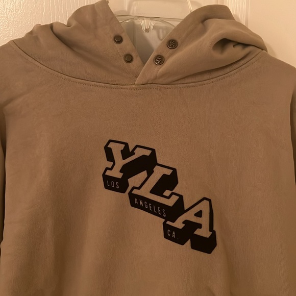 Young LA Men’s Sweatshirt - Picture 2 of 6